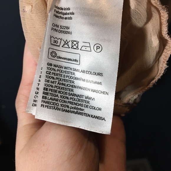 Sheer Button-Up Sleeveless Top - Picture 5 of 6